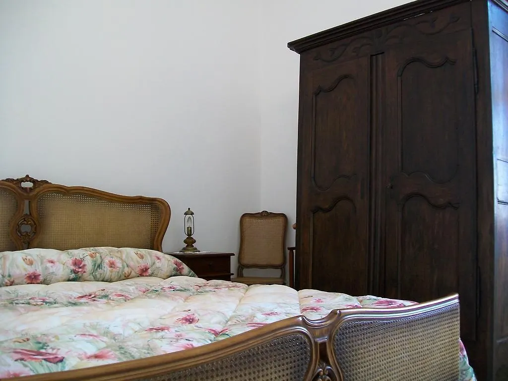 بيت ضيافة Notte Di Luna أوريستانو إيطاليا